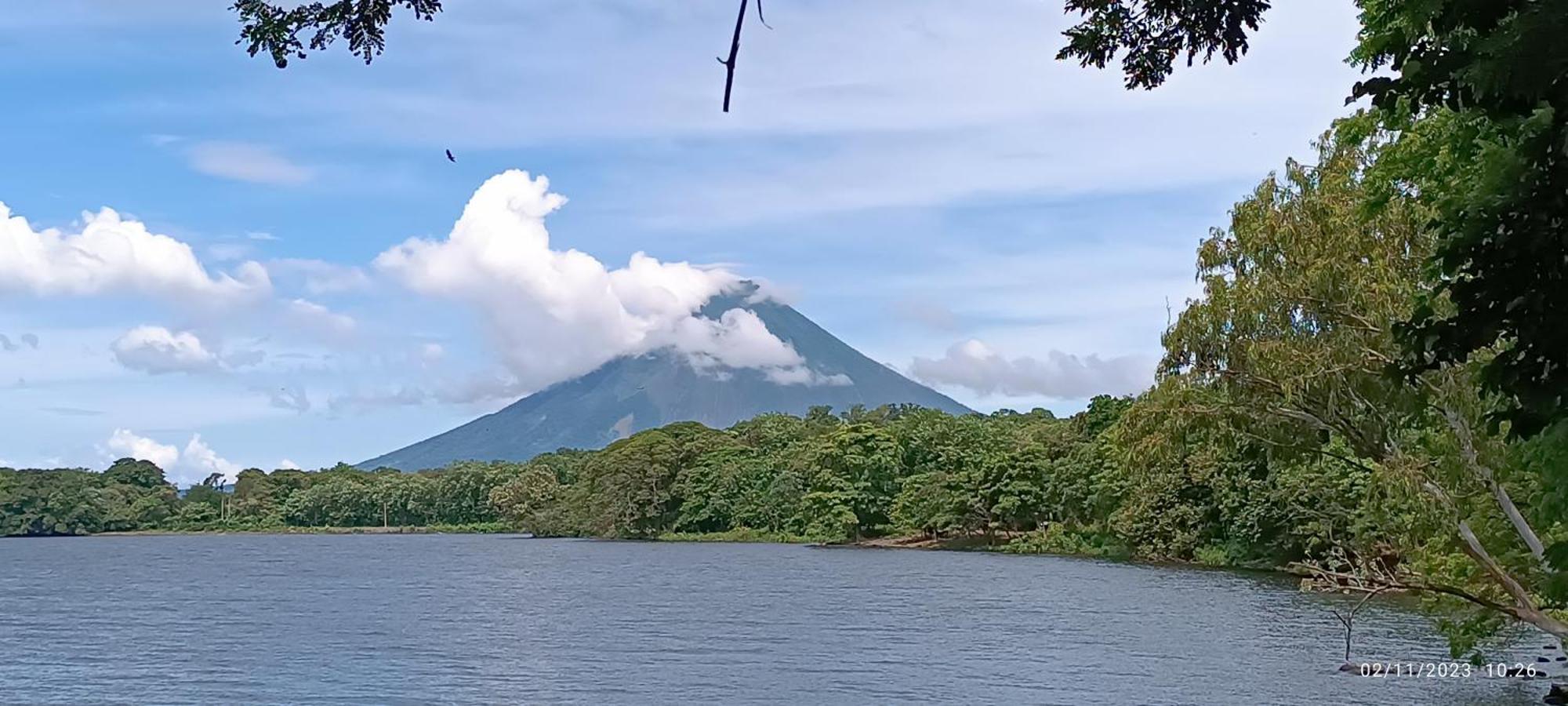 Hostel La Gloria Ometepe エクステリア 写真